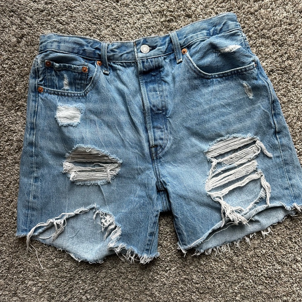 Levi's Mid Thigh High Rise Distressed Jean Shorts 29